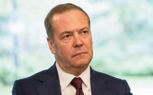 ПОЛИТИКА