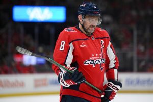 Овечкин установил рекорд, да не тот: ждали хет-трик в стартовой игре НХЛ, его сделал другой россиянин СПОРТ