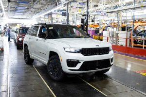 Карлос Таварес предрёк распад Stellantis, европейская часть может отойти китайцам АВТО